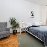 Quiet In The Old Town Apartment