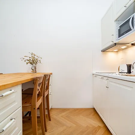 Quiet In The Old Town Apartment Prague