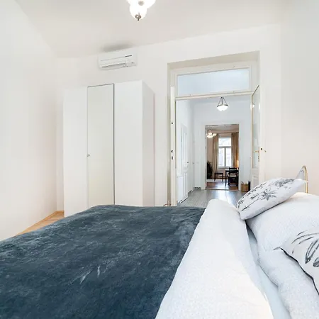 Apartment Quiet In The Old Town *